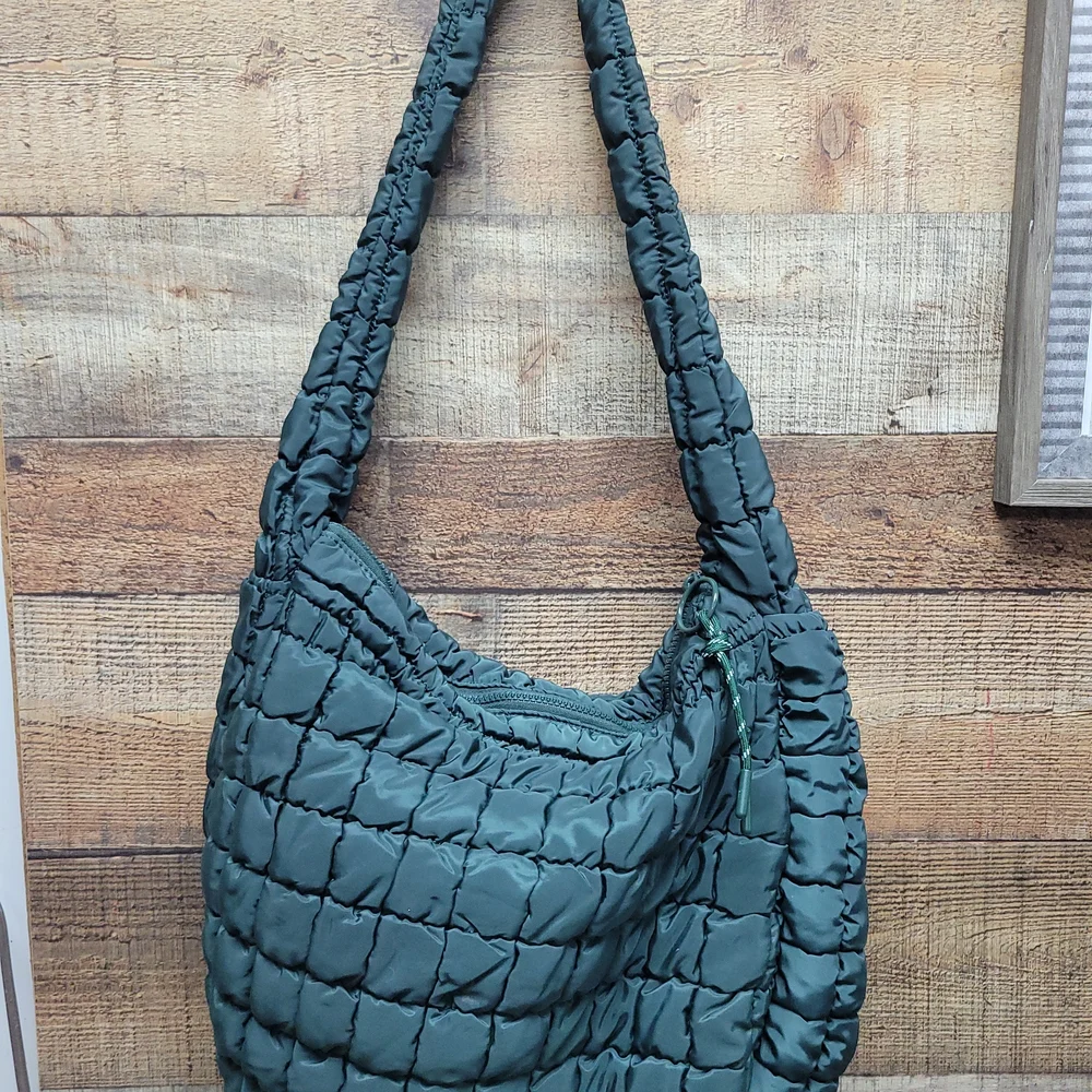 Urban Expressions Teal Quilted Shoulder Bag - Picture 1 of 7